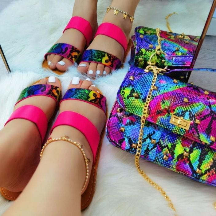 Sandals and bags set